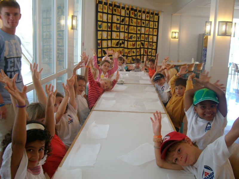 Village Camps International Summer Camp VDC Geneva 2016-08-12 https://www.villagecamps.com/journals_admin/images/341-22-Picture 036.jpg